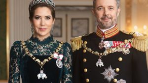 Dänischer Palast veröffentlicht neues Porträt von Frederik und Mary
