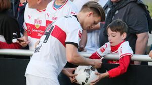 Dzenis Burnic war auch für den VfB Stuttgart aktiv. Foto: Pressefoto Baumann