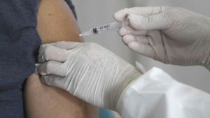 Wann und wer bekommt die vierte Impfung?