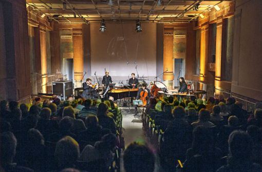 Auch das Podium-Festival gibt  mit zeitgenössischer Musik Gastspiele im Central-Theater Foto: Horst Rudel