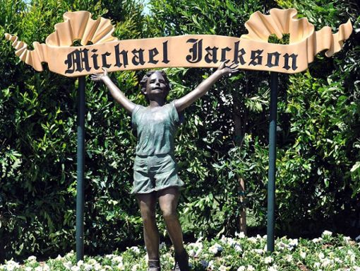 Eine der Statuen in Michael Jacksons Neverland Ranch Foto: imago/ZUMA Wire