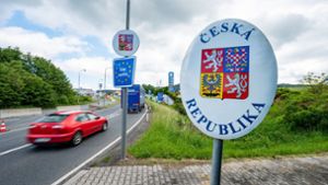 Ab Sonntag gelten neue Einreisebeschränkungen an der deutsch-tschechischen Grenze (Archivbild). Foto: dpa/Armin Weigel