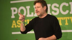 Grünen-Chef Robert Habeck beim politischen Aschermittwoch der Grünen in Landshut. Foto: dpa/Tobias Hase