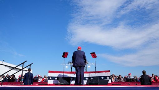 Donald Trump bei der Wahlkampfveranstaltung in Vandalia im US-Bundesstaat Ohio. Foto: Jeff Dean/AP/dpa