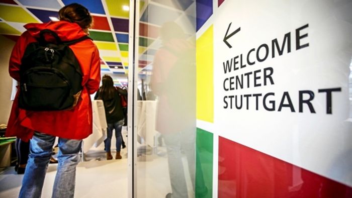 Welcome Center Stuttgart berät 4000 Neuankömmlinge
