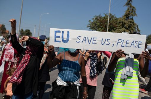 Proteste von Flüchtlingen auf der griechischen Insel Lesbos. Foto: dpa/Petros Giannakouris