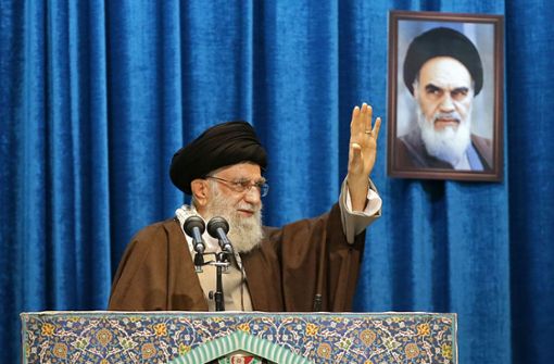 Irans Revolutionsführer Ali Khamenei gibt sich gelassen, was die US-Wahl angeht. (Archivbild) Foto: AFP/HO