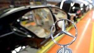 Ein ehemaliger Leiharbeiter im Daimler-Werk in Rastatt ist zu zweieinhalb Jahren Haft veruteilt worden, weil er unzählige Navigationsgeräte gestohlen hatte. Foto: dpa
