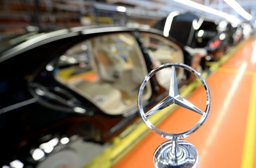 Ein ehemaliger Leiharbeiter im Daimler-Werk in Rastatt ist zu zweieinhalb Jahren Haft veruteilt worden, weil er unzählige Navigationsgeräte gestohlen hatte. Foto: dpa