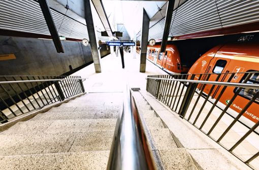 Der S-Bahnhof Bernhausen soll noch attraktiver gemacht werden – unter anderen mit zusätzlichen Radboxen und besser getakteten Busverbindungen. Foto: /Thomas Krämer