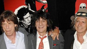 Bald schon können Rolling-Stones-Fans zwölf neue Songs ihrer Idole hören. Foto: Everett Collection/Shutterstock.com