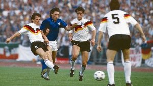 Wie Italien für Deutschland zum Fußball-Angstgegner wurde