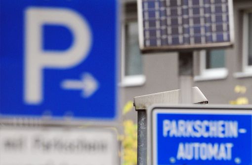 In der hessischen Landeshauptstadt kostet das Parken in der innenstädtischen Parkscheinzone  1 Euro pro 20 Minuten. Foto: dpa