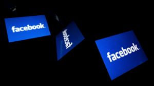 Facebook will organisierten Hassgruppen das Leben schwer machen. (Symbolbild) Foto: AFP