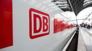 Weiterhin schreibt die Deutsche Bahn tiefrote Zahlen. Foto: dpa/Silas Stein