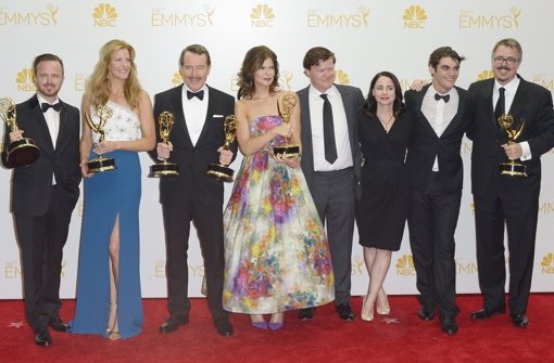 Der Braking Bad-Cast freut sich über seine Emmys. Foto: dpa