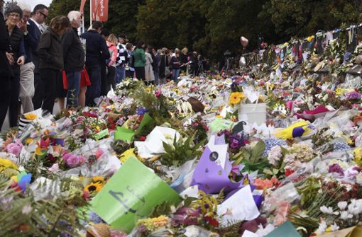 An diesem Freitag will ganz Neuseeland zur Tatzeit mit zwei Schweigeminuten der Opfer gedenken. Foto: AFP