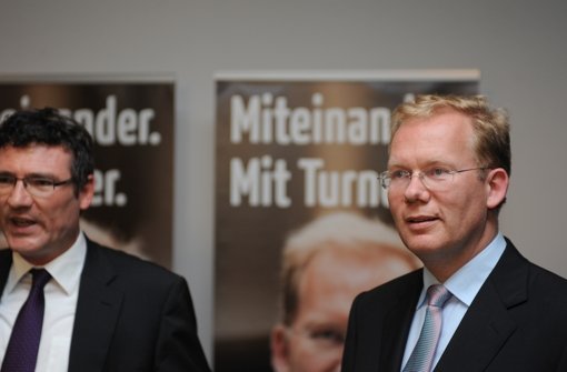 Sebastian Turner (rechts) hat die OB-Wahl in Stuttgart verloren. Foto: Michele Danze