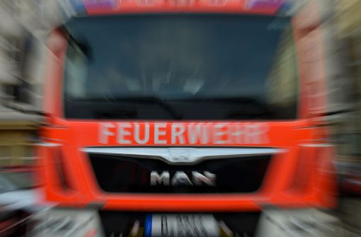 In Ludwigsburg war die Feuerwehr wegen Rauchentwicklung in einem Seniorenheim im Einsatz. Foto: picture alliance / Britta Peders/Britta Pedersen