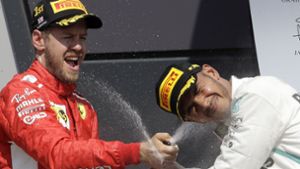 Lewis Hamilton (rechts) und Sebastian Vettel – sind sie auch 2019 die Alleinunterhalter auf dem Podest? Foto: AP
