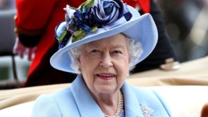Die britische Queen Elizabeth II. ist zwar 93, aber ziemlich präsent. Foto: dpa/Jonathan Brady