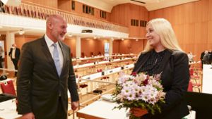 Da lächelten sie noch: Martin Georg Cohn und Josefa Schmid nach  deren Wahl im Mai 2021. Foto: Simon Granville