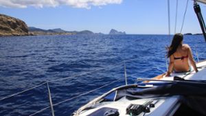 Kein Urlaub mehr möglich: Ibiza macht ab Samstag weitestgehen dicht. (Symbolbild) Foto: picture alliance/dpa/Manuel Meyer