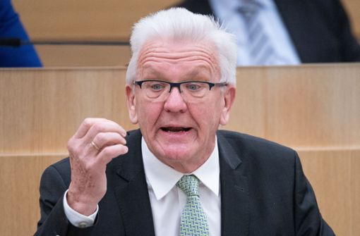 Ministerpräsident Winfried Kretschmann (Grüne) im Landtag. Foto: dpa/Marijan Murat