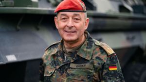 Ein General im Kanzleramt: Carsten Breuer ist Deutschlands Corona-Oberbefehlshaber. Foto: dpa/Nicolas Armer