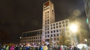 Am Dreikönigstag löst die Stadt die Versammlung nach einer Stunde auf. Foto: Fotoagentur Stuttgart/Andreas Rosar