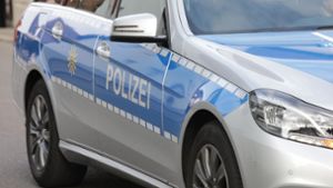 Die Polizei sucht Zeugen für eine Verkehrsstraftat  in Ludwigsburg: Zwei Männer haben eine Autofahrerin genötigt und bedroht. Foto: Patricia Sigerist