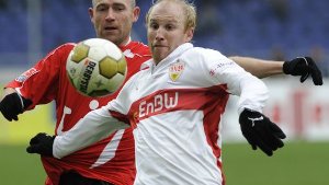 In seiner Brust schlagen zwei Herzen. Ludovic Magnin ist sowohl mit dem VfB Stuttgart als auch mit Werder Bremen Meister geworden. Foto: AP