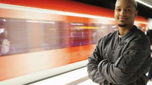 Kevin Lütticke hat beim Anfahren der Bahn einen eingeklemmten Mann gerettet. Foto: Lichtgut/Julian Rettig