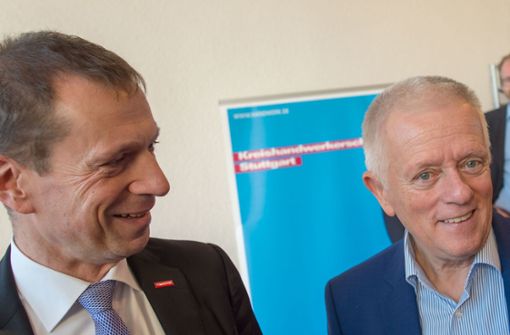 Sie können auch zusammen lachen, doch jetzt haben sich Alexander Kotz (links) und Fritz Kuhn gezofft. Foto: Lichtgut/Leif-Hendrik Piechowski
