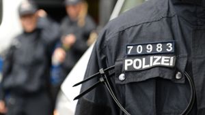 In Rheinland-Pfalz bereits üblich: Nummern für Polizisten geschlossener Einheiten Foto: dpa