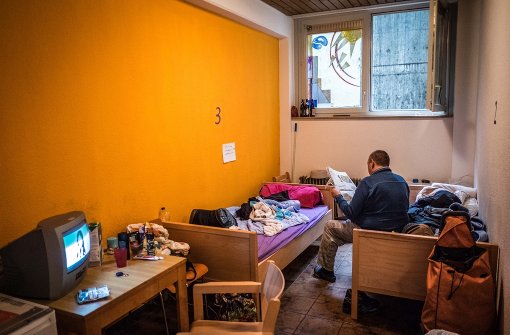 Blick in eine Notunterkunft fuer Obdachlose in Stuttgart. Foto: Lichtgut/Max Kovalenko