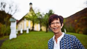 Birgit Gairing hatte auch vor ihrem Einstieg als Wallfahrtssekretärin häufiger mit der Wallfahrtskirche Ave Maria zu tun. Foto: /Ines Rudel