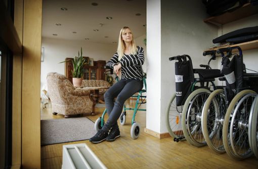 „Ich habe Angst davor, selbst einmal gepflegt werden zu müssen“, sagt Miriam Fischer. Die 35-Jährige arbeitet in einem Altenheim bei Backnang. Foto: Gottfried Stoppel