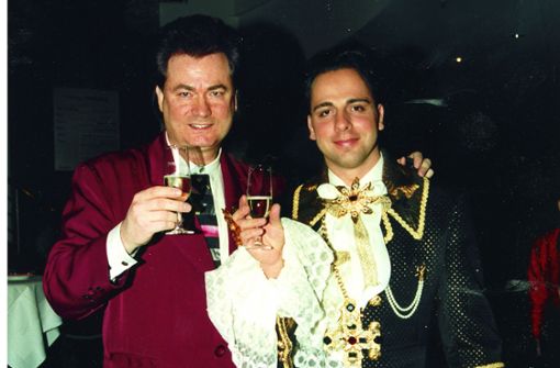 Da war ihre Welt noch in Ordnung: Harald Glööckler und Dieter Schroth in den 90ern in Stuttgart. Foto: Kraufmann