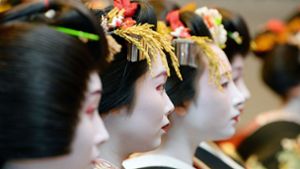 Japans traditionelle Unterhaltungskünstlerinnen: Geishas. Foto: dpa