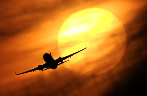 Die Luftfahrtbranche in Europa sieht sich über Gebühr durch Klimaschutz-Vorgaben belastet. Foto: dpa/Julian Stratenschulte