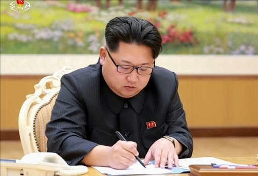 Nordkoreas Machthaber Kim Jong Un hatte im vergangenen Monat angedeutet, sein Land besitze eine Wasserstoffbombe. Foto: dpa