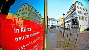 Seit Jahren schon hat die Küferstraße in der östlichen Altstadt mit der Dominanz der Bahnhofstraße im Westen zu kämpfen. Foto: Rudel/Archiv