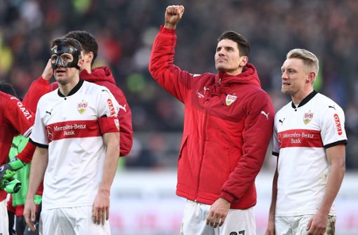 Jubel bei Christian Gentner, Mario Gomez und Andreas Beck vom VfB Stuttgart (v.l.n.r.) Foto: Bongarts