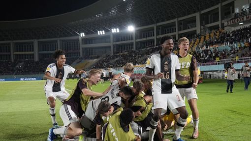 „Wir sind Weltmeister“: Die U17-Nationalmannschaft schreibt Geschichte. Foto: dpa/Achmad Ibrahim