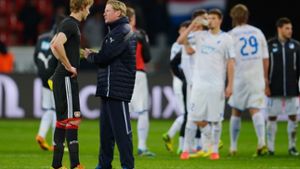 Phantomtor passé: Markus Gisdol spricht nach dem Match mit Stefan Kießling (links). Foto: Bongarts/Getty Images