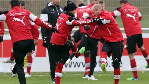 Der VfB Stuttgart arbeitet am Feintuning für das Spiel gegen den FC Schalke 04. Foto: Pressefoto Baumann