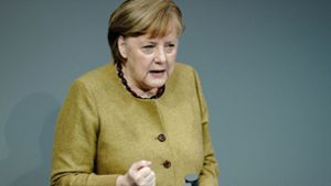 Angela Merkel zog beim Corona-Gipfel ihre persönliche Notbremse. Die Beratungen wurden stundenlang unterbrochen. (Archivbild) Foto: dpa/Kay Nietfeld