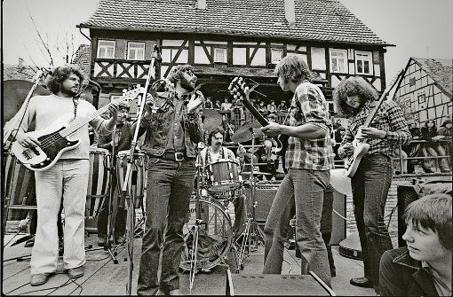 Wanted  hieß vor  40 Jahren die erste Sindelfinger Rockband. Heute tritt sie unter dem Namen If you wanted to auf. Foto: Helmut Bail/Stadtarchiv