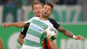 Die SpVgg Greuther Fürth um Marco Caligiuri  besiegte zuletzt den SV Wehen-Wiesbaden. Foto: dpa/Timm Schamberger